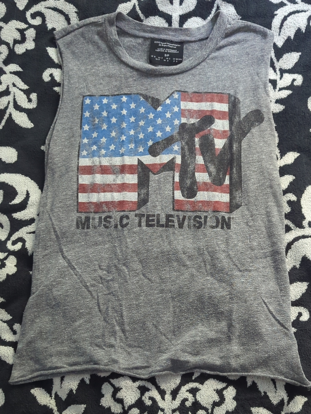 Vintage MTV Brand Gray Muscle Tee Red White Blue Flag Music On Television Small